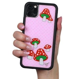 wildflower iPhone 12 case